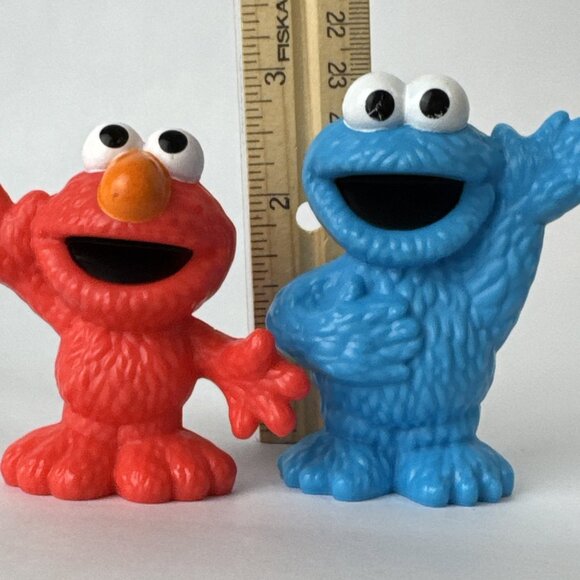 2013 Elmo Cookie Monster Plastic Figures Sesame Street - cake topper toy hasbro - Picture 11 of 13